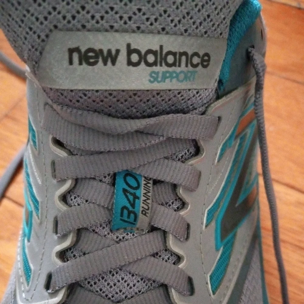 New Balance 1340v3 USA Women's Size 9 Running Shoes Gray Blue Athletic S…
